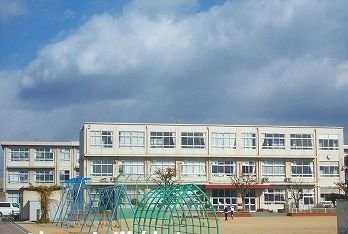 【周辺】 | Ｐｅｐｐｙ・Ⅱ | 津田小学校まで130m