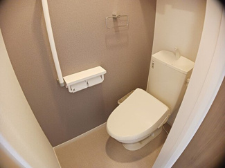 【トイレ】 | ロジュマンⅢ | コンパクトで使いやすいトイレです