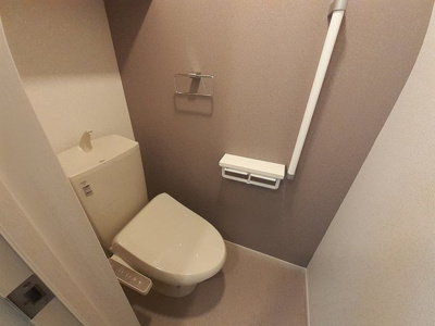 【トイレ】 | プラスエス英賀清水 | 落ち着いたトイレです