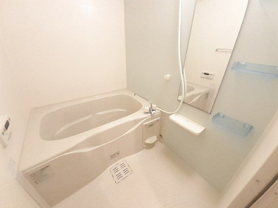 【浴室】 | ロジュマンⅡ | ゆったり過ごせるお風呂です