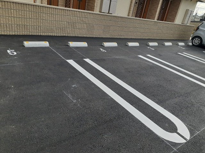 【駐車場】 | クオーレⅡ | 車をお持ちの方に嬉しい駐車場付きの物件です