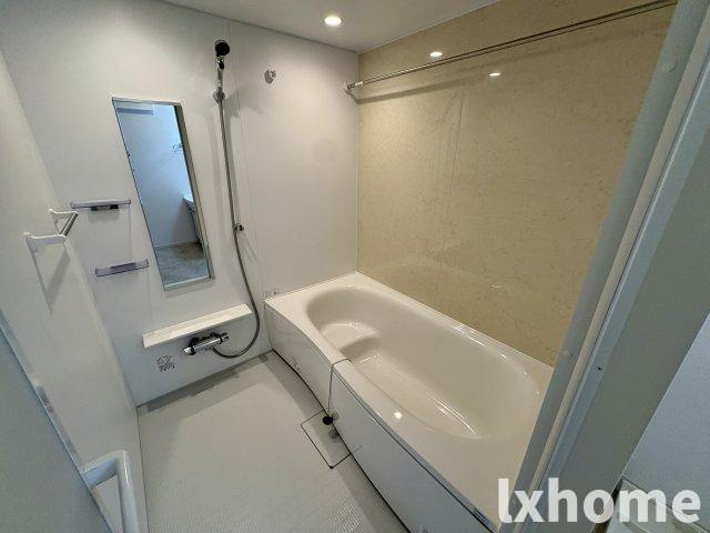 カーサモデルノ南摂津の浴室