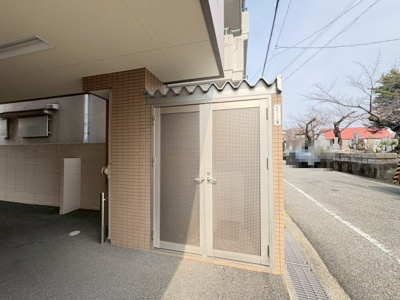 【その他】 | シェール中桜塚