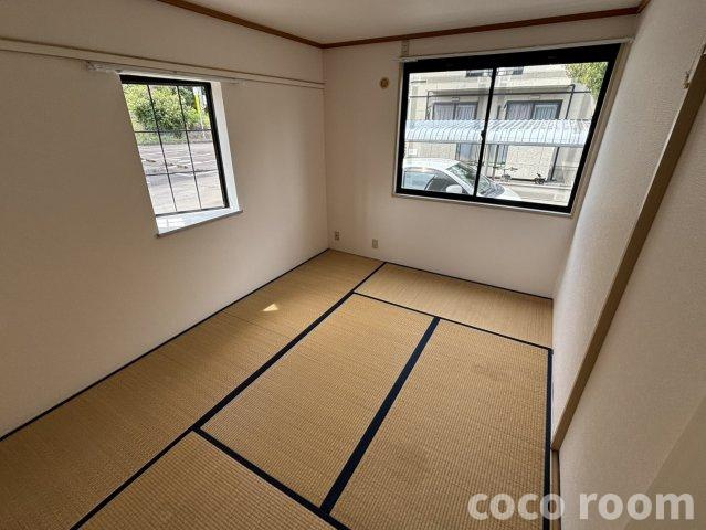 サンビレッジエリカB棟の和室