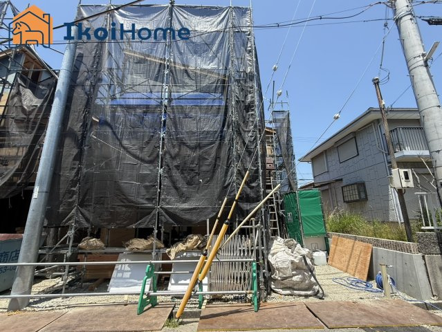 神戸市西区伊川谷町潤和25-1期　全2棟2号棟　新築戸建の駐車場|●年中無休：見学時間9:00～20:00・当日予約可●駐車場は2台になります。普通車2台可能です。
