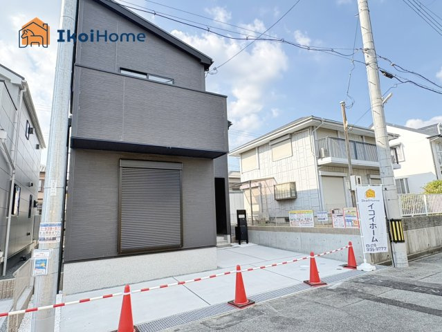 神戸市西区伊川谷町潤和25-1期　全2棟2号棟　新築戸建の前面道路含む現地写真|【ホームページに現地動画掲載中】●年中無休：当日予約可●道路は北西2.2ｍ・南東5.9ｍで広々！