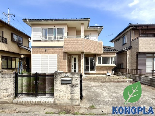 【中古戸建】藤岡市藤岡1期の外観|■外観｜ここから始まる「日常」はご家族にとってかけがえのない時間となります。少しでも豊かに、快適に。