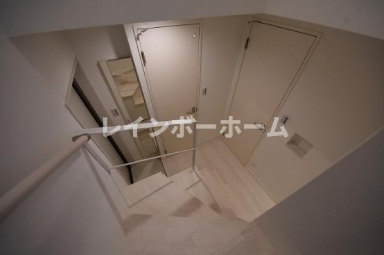 CB川越レガンテの玄関