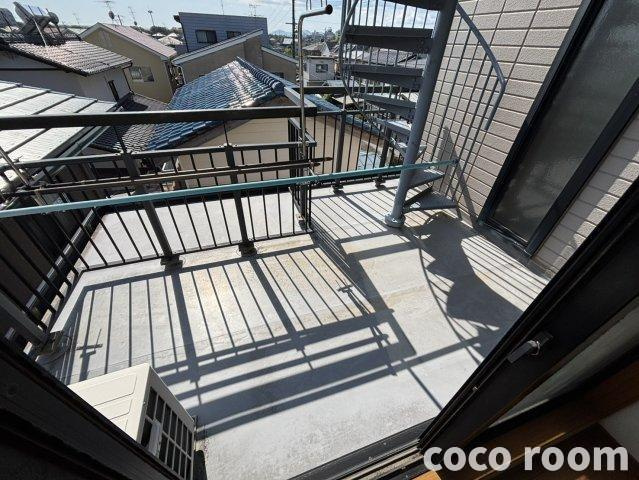 焼津市本中根借家のバルコニー
