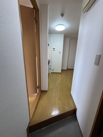 アーカンシェル東寝屋川の玄関