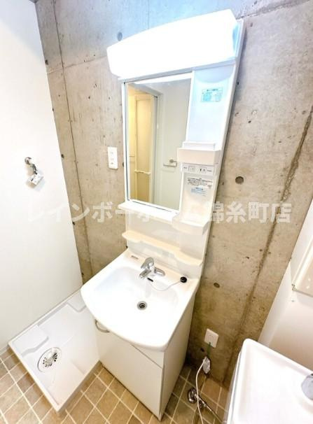 JVC Residence Minowaの独立洗面台
