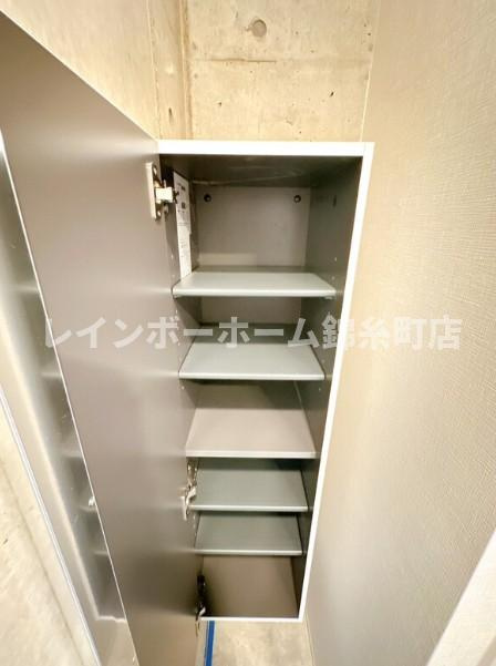 JVC Residence Minowaの玄関