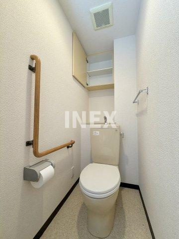 横浜市西区岡野２丁目の賃貸マンションのトイレ