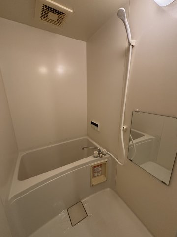 アーカンシェル東寝屋川の浴室