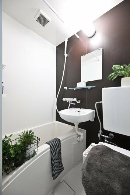 ライオンズマンションときわ台第２の浴室