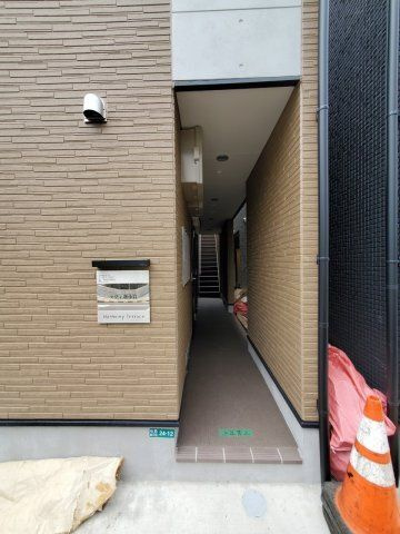ラヴィ新小岩のエントランス