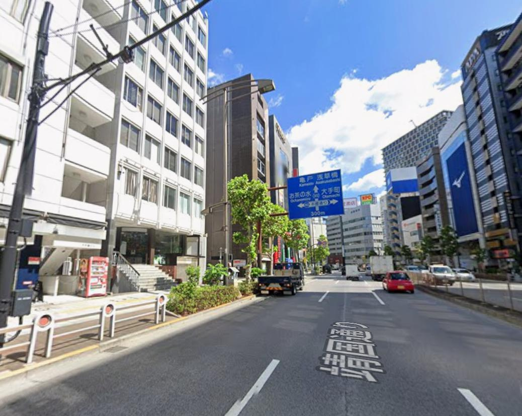 千代田区神田小川町３丁目の店舗一部の周辺