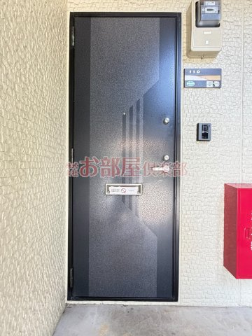 アク―ル　B棟の玄関|ゆったりとした玄関です