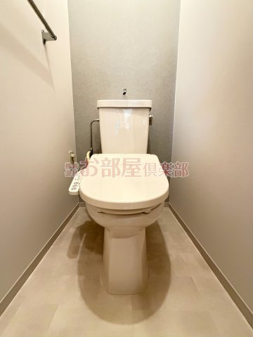 アク―ル　B棟のトイレ|ゆったりとした空間のトイレです