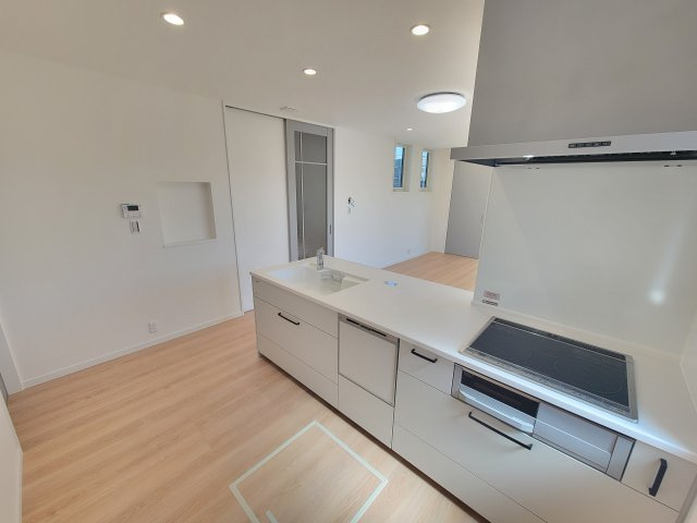 三田小学校前・新築戸建のキッチン