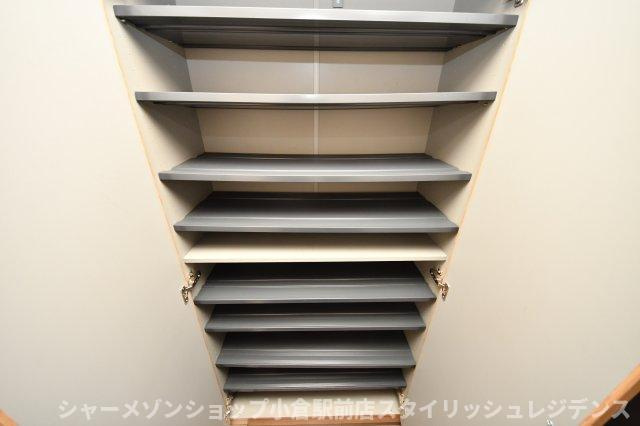 フェルト727の収納
