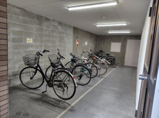 【駐車場】 | ビューテラス西堀端