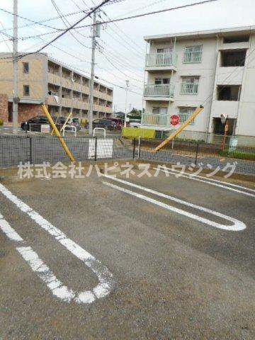 マイルドの駐車場