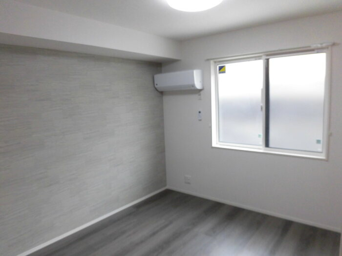 D－ROOM清水新地の洋室