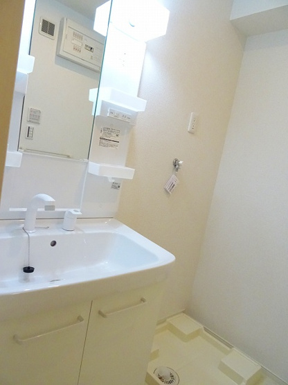 【独立洗面台】 | ラ・フィオーレⅡ