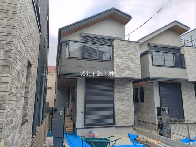 練馬区桜台5丁目 全3棟 B号棟の外観|堂々完成につきご内覧いただけます