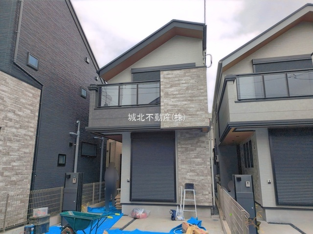 練馬区桜台5丁目 全3棟 B号棟の外観|堂々完成につきご内覧いただけます