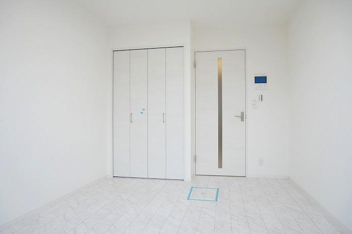 ラフィスタ鷺沼（南棟）の居間・リビング