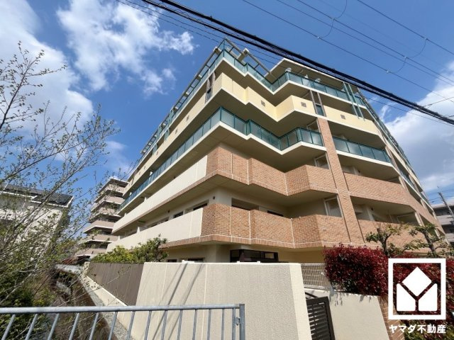 パレ武庫之荘富松の杜の外観|都市ガス対応です。プロパンガスと比べて料金がやすいため、日々のランニングコストを抑えることができます。