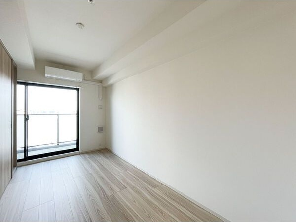 S-RESIDENCE烏森aureate(オリート)　フリーレント・家具家電キャンペーン実施中!のバルコニー