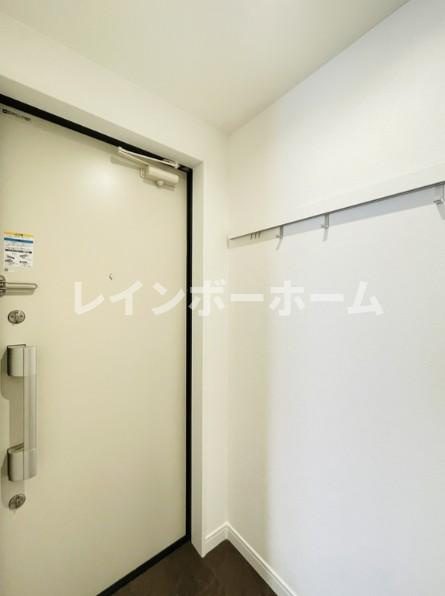 CFジオーレ小岩WESTの玄関