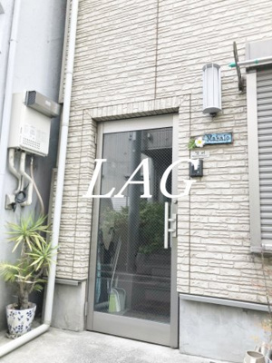 【エントランス】 | マハロビル | エントランスです。