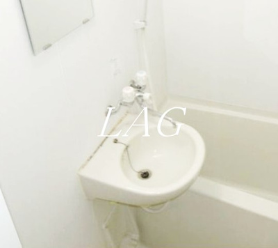 【洗面所】 | マハロビル | 洗面台です。