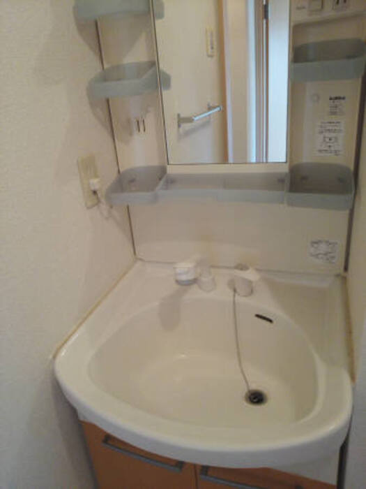 アクティブ　A棟の洗面所