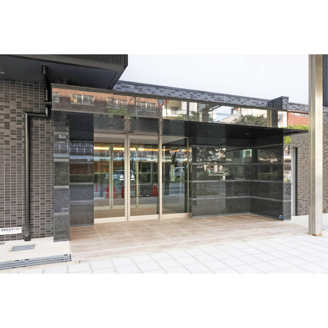 GENOVIA神戸湊川公園のエントランス|エントランスです