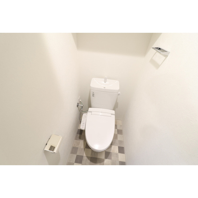 GENOVIA神戸湊川公園のトイレ|シンプルで使いやすいトイレです