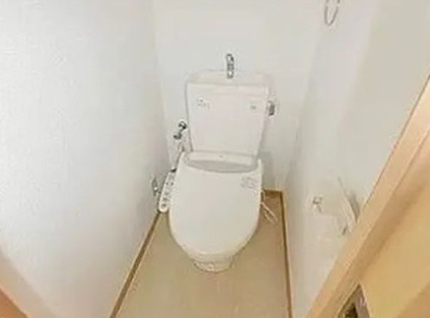 台東区台東１丁目の賃貸マンションのトイレ