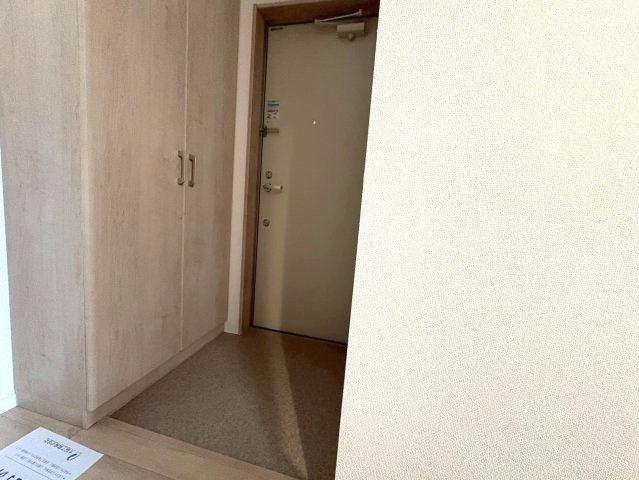 エレガンス藤井寺の玄関