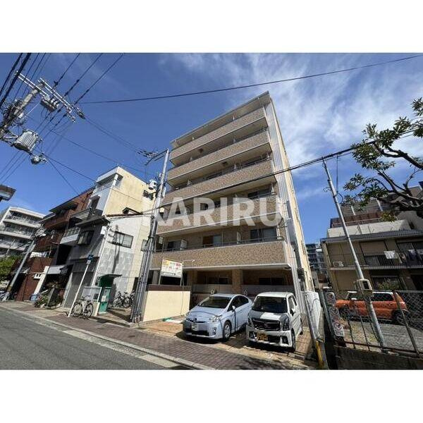 ラカーサ今里の外観