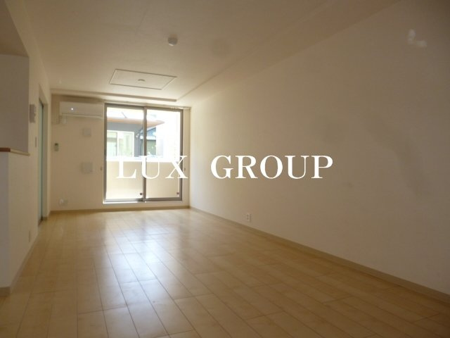 【居間・リビング】 | メゾン　ソレイユⅠ