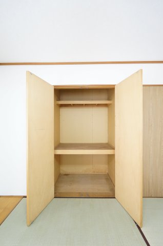 ジュネスフヨー都町の収納|オンライン対能応可！