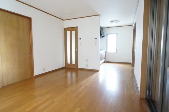 星久喜町457貸家の居間・リビング|当日の見学大歓迎！