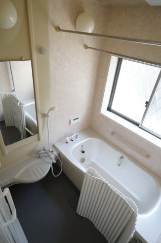星久喜町457貸家の浴室|ご見学・ご契約時の送迎可能！