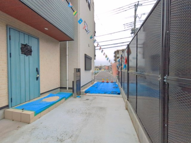 ふじみ野市市沢３丁目の新築一戸建の駐車場