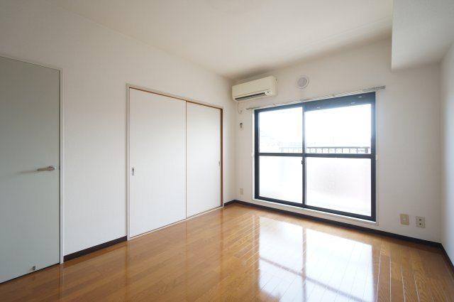 ファインコート3110の居間・リビング|当日の見学大歓迎！