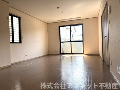 【居間・リビング】 | セジュール丹地 | LDK14帖